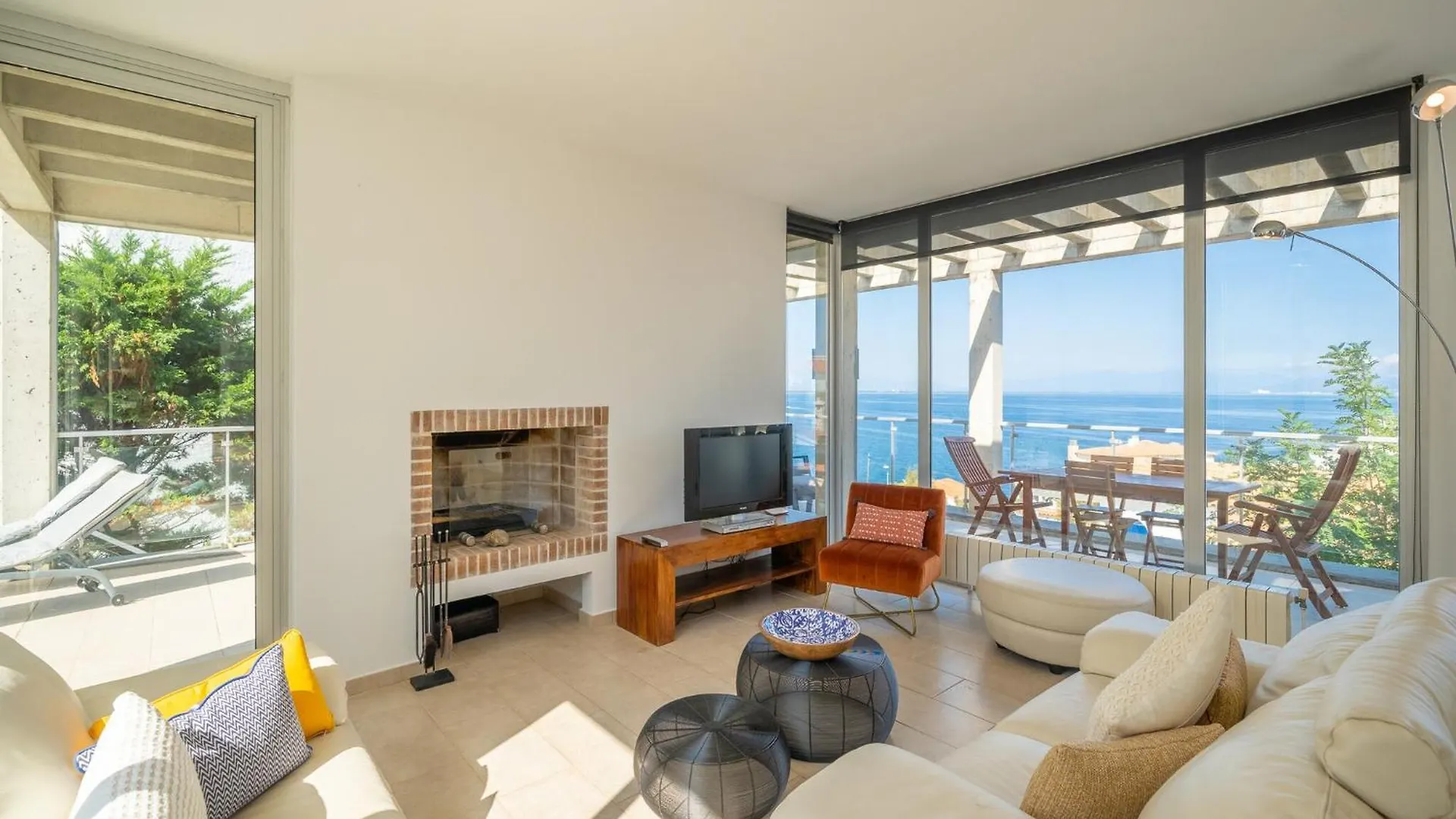 Beautiful Villa Near Illa Mateua Beach L' Escala