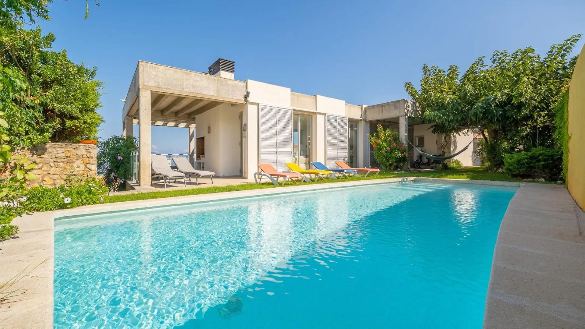 Beautiful Villa Near Illa Mateua Beach L' Escala